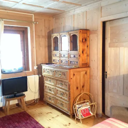 Holiday home Chasa Anguel Samnaun